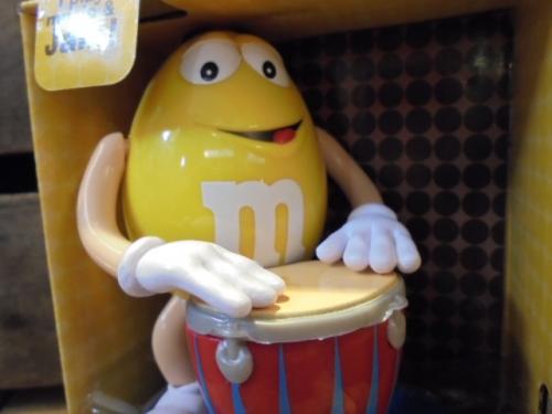 T.F FAVORITE / M&M's Rock Stars イエロー