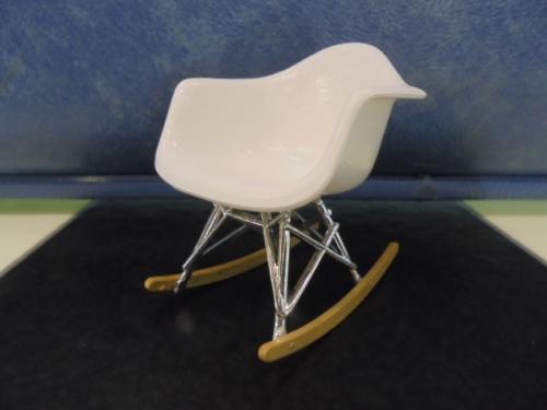 VITRA イームズ ミニチュアロッキングシェルチェア その他